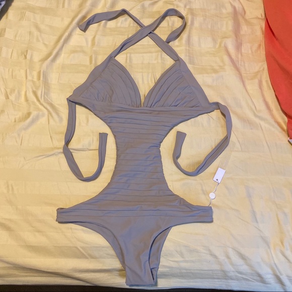 2015 MIKOH bora bora one piece - Picture 1 of 3